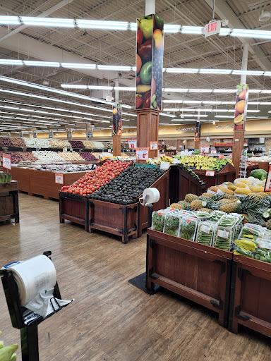 Grocery Store «Villa Park Fruit Market», reviews and photos, 302 W North Ave, Villa Park, IL 60181, USA