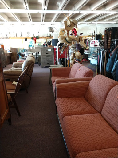 Thrift Store «Unique Thrift Store», reviews and photos, 4802 Charlotte Pike, Nashville, TN 37209, USA