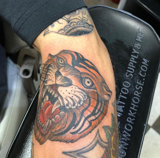 Tattoo Shop «RockStar Hair and Tattoo Shop», reviews and photos, 6326 Market St, Wilmington, NC 28405, USA