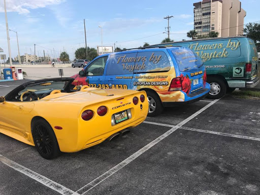 Florist «Flowers By Voytek», reviews and photos, 9524 Blind Pass Rd, St Pete Beach, FL 33706, USA