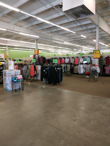 Shopko Hometown, 200 10th Ave SE, New Prague, MN 56071, USA, 