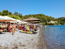 Foto di Koxyli beach con molto pulita livello di pulizia