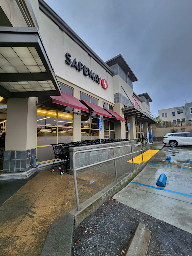 Safeway image