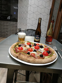 Plats et boissons du Pizzas à emporter ZAPPO SAINT-PAUL à Lyon - n°10