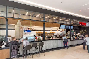 Aroma Espresso Bar ארומה אספרסו בר image