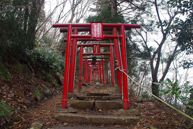 千歳稲荷神社