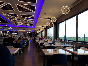 Photo n°27 de Galaxie wok à Cosnes-et-Romain ()