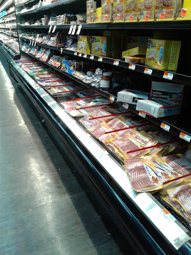 Grocery Store «C-Town Supermarkets», reviews and photos, 560 W 125th St, New York, NY 10027, USA