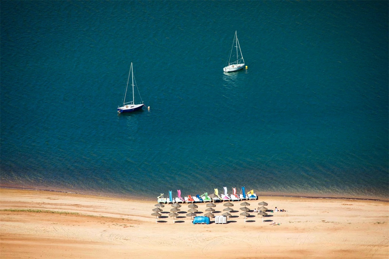 Foto von Playa de Valdearenas annehmlichkeitenbereich