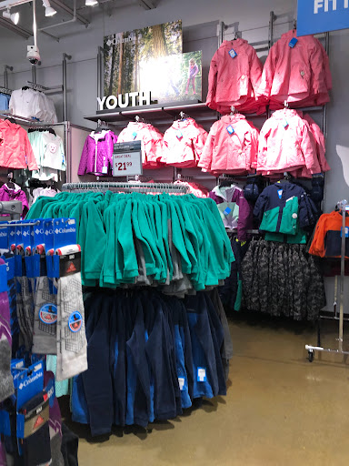 Sportswear Store «Columbia Sportswear Outlet Store at Houston Premium Outlets», reviews and photos, 29300 Hempstead Rd, Cypress, TX 77433, USA