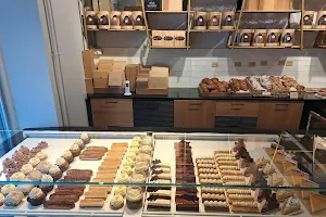 RENOU GENEVE - Pâtisserie Chocolaterie Carouge image
