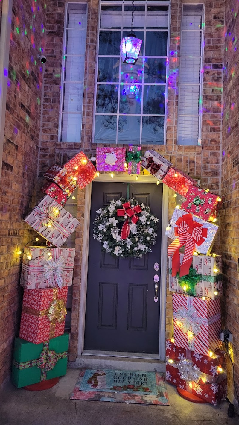 Christmas Lights Show by Texas Crafty Lawyer