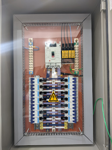 Logo da empresa - RF Soluções Eletricas