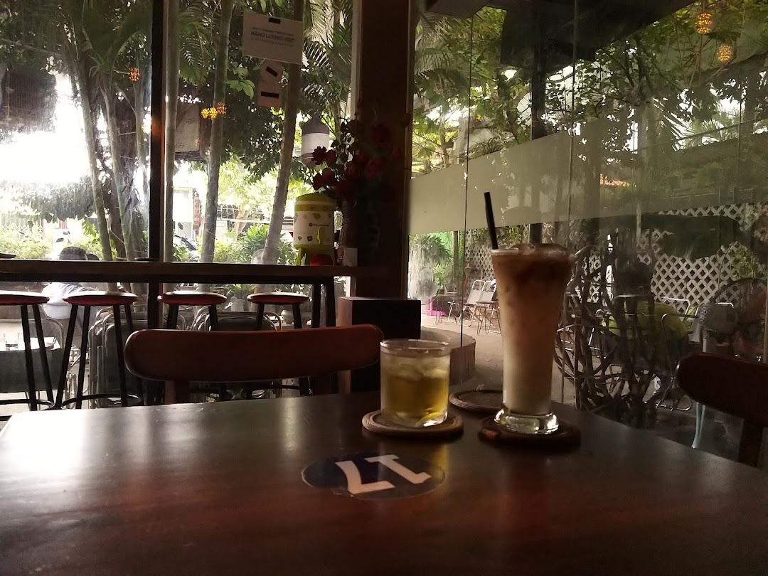 The Green Coffee - Binh Quoi