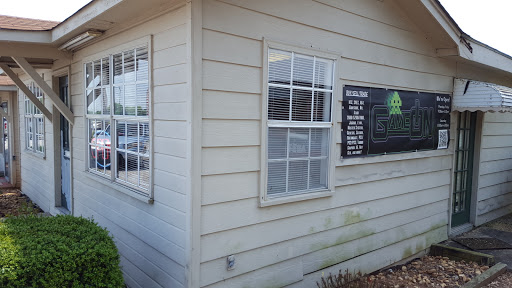 Video Game Store «Game On: Retroware Video Games & Toys», reviews and photos, 2000 S Wilson Dam Rd, Muscle Shoals, AL 35661, USA