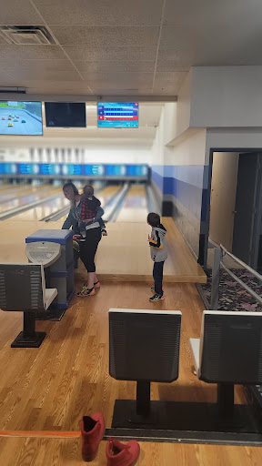 Bowling Alley «Wallenpaupack Bowling Center», reviews and photos, 15 Bowling Center Ln, Hawley, PA 18428, USA