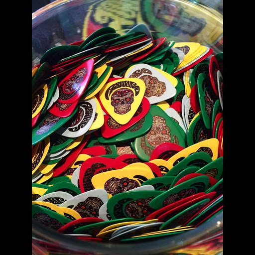 Tobacco Shop «Ashes Smoke Shop Denton», reviews and photos, 420 S Carroll Blvd #105, Denton, TX 76201, USA