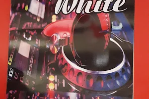 Red & white Bar & Lounge image