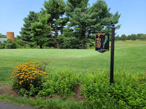 Golf Course «Twin Lakes Golf Course», reviews and photos, 6201 Union Mill Rd, Clifton, VA 20124, USA