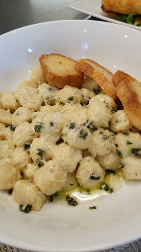 Wine Store «Three60 Market», reviews and photos, 2891 Bayview Dr, Naples, FL 34112, USA