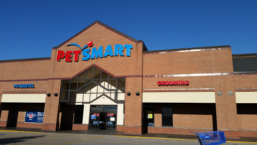 Pet Supply Store «PetSmart», reviews and photos, 3500 S Glenstone Ave, Springfield, MO 65804, USA