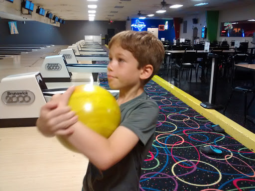 Bowling Alley «Pin Twist Family Entertainment Center», reviews and photos, 308 TX-46, Seguin, TX 78155, USA