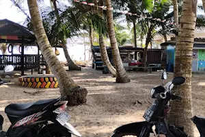 Pantai Nelayan Balikpapan image