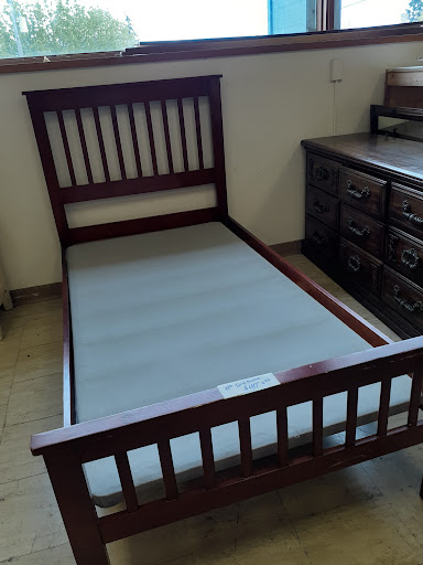 Thrift Store «H2O Help & Hope To Others», reviews and photos, 451 SE Maple St, Dallas, OR 97338, USA