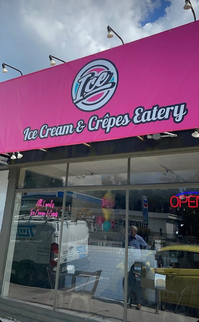 Ice Cream & Crêpes Eatery 32601