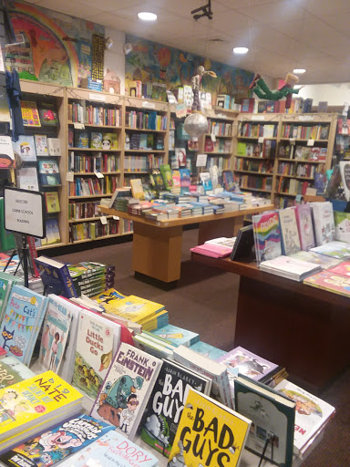 Book Store «Labyrinth Books», reviews and photos, 122 Nassau St, Princeton, NJ 08542, USA