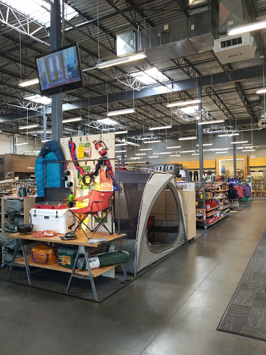 Camping Store «REI», reviews and photos, 6281 W 135th St, Overland Park, KS 66223, USA