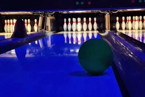 4BFUN Bowling, Bilard i Music Pub Parku Wodnego Octopus image