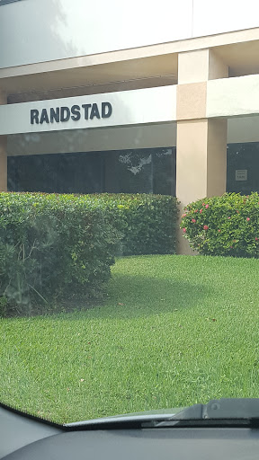 Employment Agency «Randstad Manufacturing & Logistics», reviews and photos, 1801 South Perimeter Road #165, Fort Lauderdale, FL 33309, USA