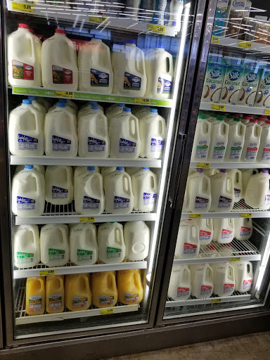 Grocery Store «Grocery Outlet Bargain Market», reviews and photos, 2079 23rd St, San Pablo, CA 94806, USA