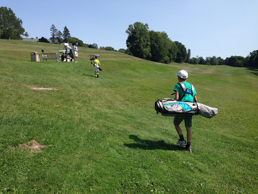 Golf Course «Hotchkiss School Golf Course», reviews and photos, 48 Interlaken Rd, Lakeville, CT 06039, USA
