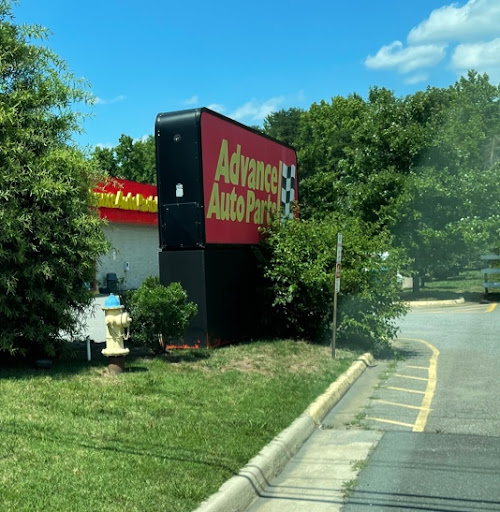 Auto Parts Store «Advance Auto Parts», reviews and photos, 598 Warrenton Rd, Fredericksburg, VA 22406, USA