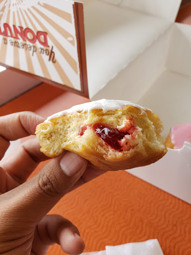 Donut Shop «Munster Donuts», reviews and photos, 8314 Calumet Ave, Munster, IN 46321, USA