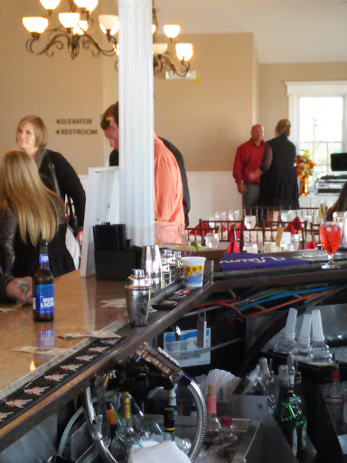 Seafood Restaurant «Casino Wharf FX», reviews and photos, 286 Grand Ave, Falmouth, MA 02540, USA