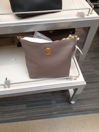 Department Store «Fashion Outlets of Chicago Nordstrom Rack», reviews and photos, 5220 Fashion Outlets Way #2325, Rosemont, IL 60018, USA