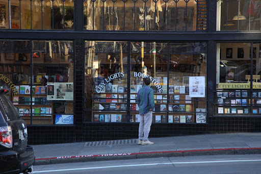 Book Store «City Lights Booksellers & Publishers», reviews and photos, 261 Columbus Ave, San Francisco, CA 94133, USA
