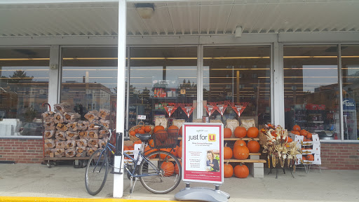 Grocery Store «Star Market», reviews and photos, 275 Beacon St, Somerville, MA 02145, USA