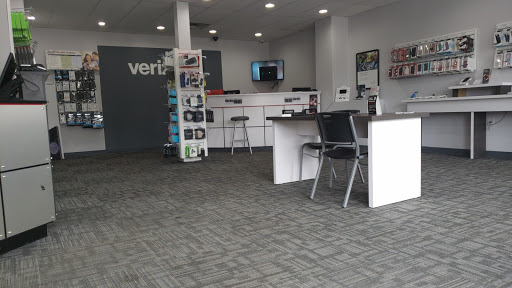 Cell Phone Store «GoWireless Verizon Authorized Retailer», reviews and photos, 168 E Main St, Ravenna, OH 44266, USA
