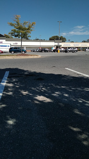 Supermarket «Giant», reviews and photos, 8100 Loch Raven Blvd, Towson, MD 21286, USA