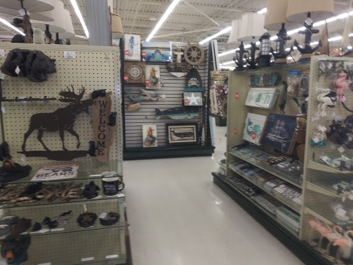 Craft Store «Hobby Lobby», reviews and photos, 1525 S Willow St, Manchester, NH 03103, USA