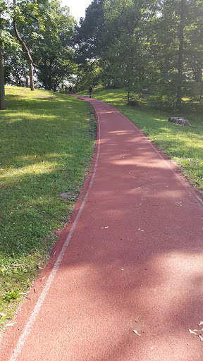 Park «Weequahic Park Track», reviews and photos, 1 Thomas Carmichael Dr, Newark, NJ 07114, USA