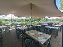 Atmosphère du Restaurant Le Carouge à Saint-Pierre-d'Albigny - n°2