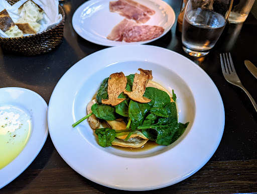 Enomania in Frederiksberg, Gentofte