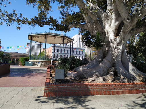 Los Angeles Plaza Park
