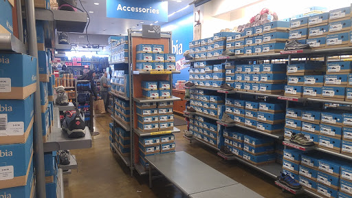 Sportswear Store «Columbia Sportswear Outlet Store - Waterloo Premium Outlets», reviews and photos, 655 NY-318 Suite 2, Waterloo, NY 13165, USA