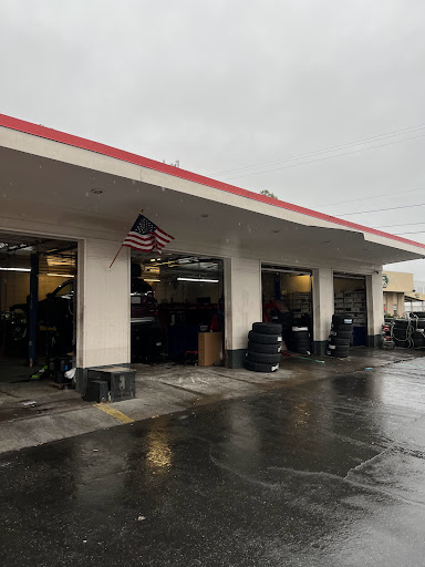 Tire Shop «Dekalb Tire & Automotive Service», reviews and photos, 5397 Chamblee Dunwoody Rd, Dunwoody, GA 30338, USA